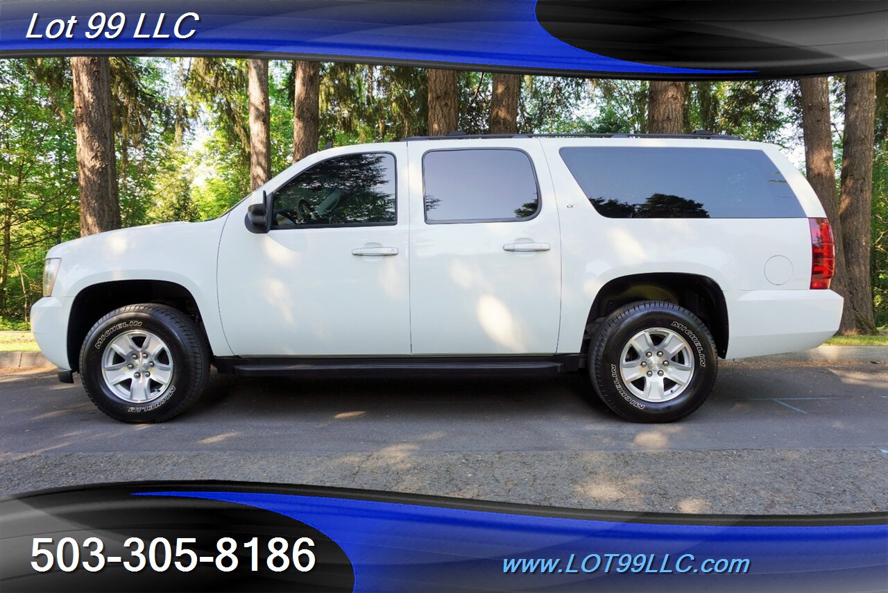 2009 Chevrolet Suburban LT 4X4 V8 5.3L Auto Heated Leather Seats 3 ROW  Seating Premium Wheels Newer Tires - Photo 1 - Milwaukie, OR 97267