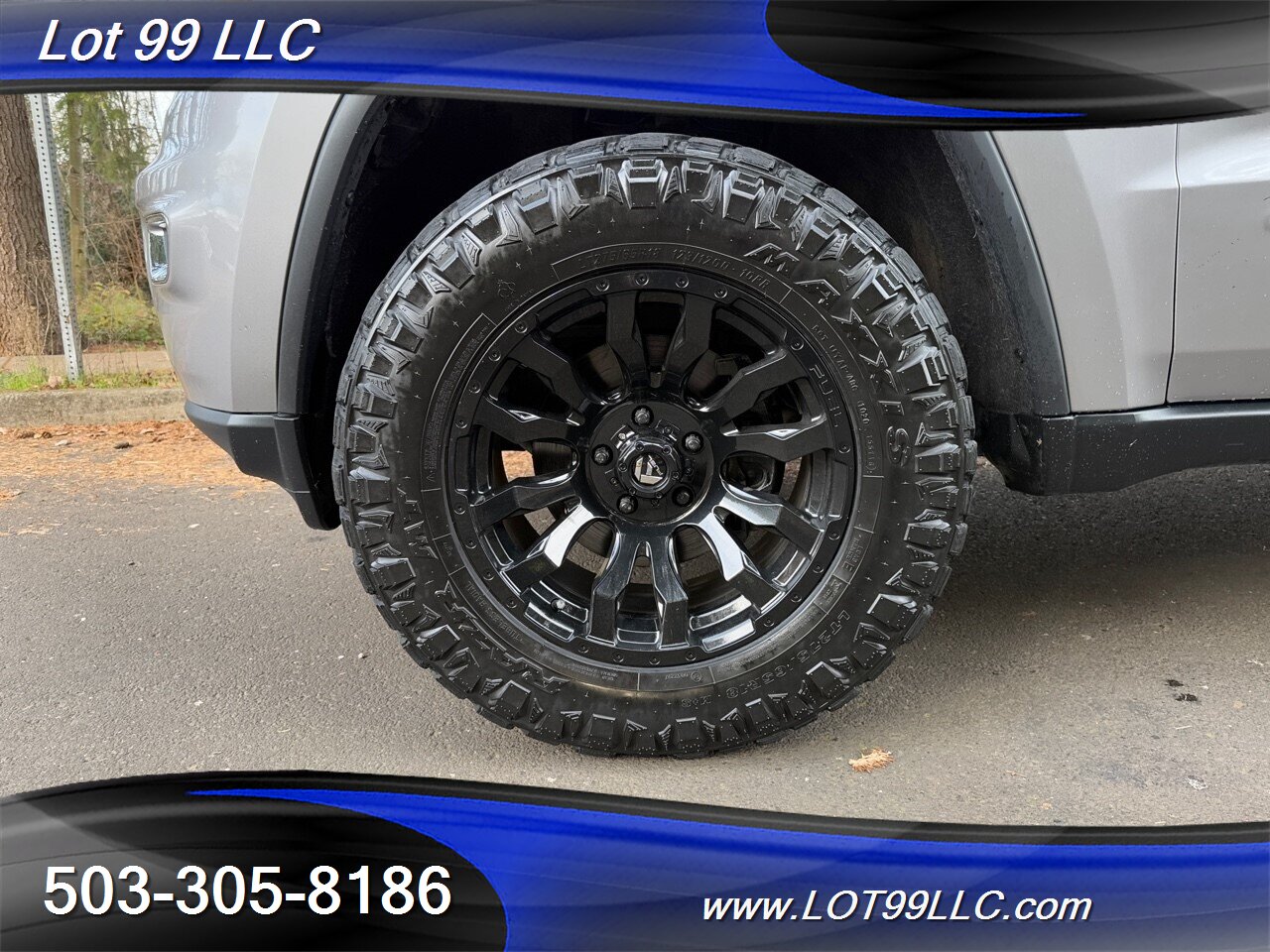 2020 Jeep Grand Cherokee Laredo 4x4 Lifted Fuel Wheels Leather Navi   - Photo 24 - Milwaukie, OR 97267