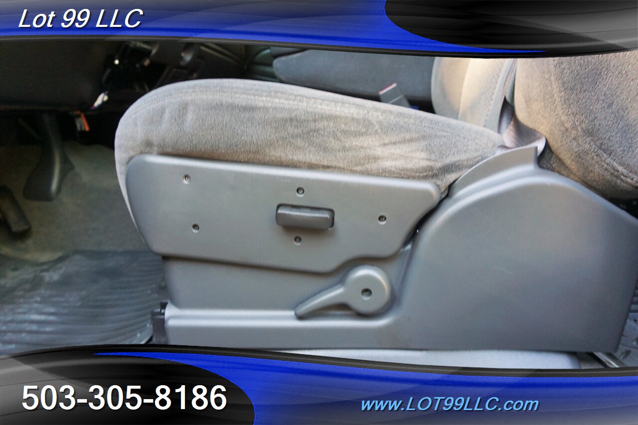 2004 Chevrolet Silverado 2500 4X4 Crew Cab 6.0L Auto Short Bed NEW TIRES NO RUST - Photo 39 - Milwaukie, OR 97267