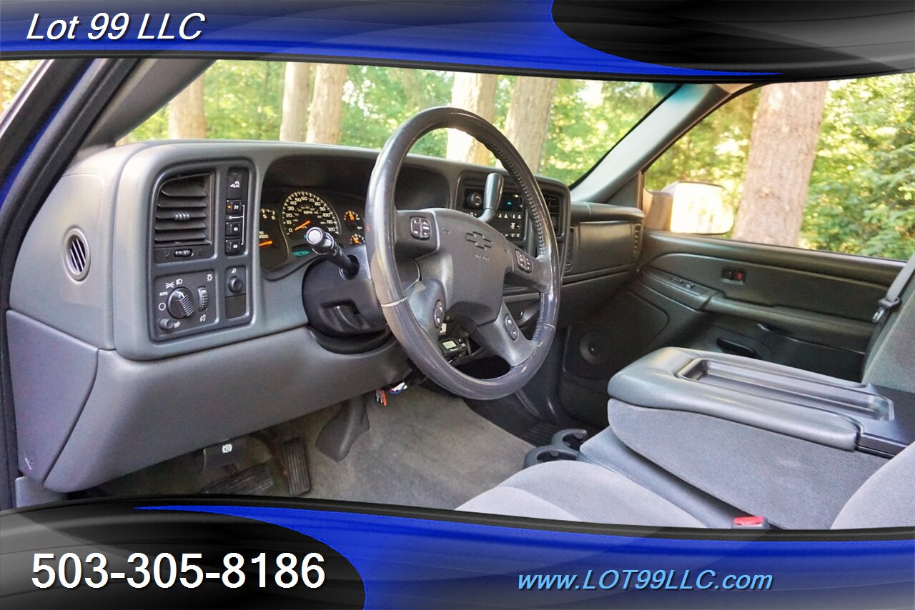 2004 Chevrolet Silverado 2500 4X4 Crew Cab 6.0L Auto Short Bed NEW TIRES NO RUST - Photo 12 - Milwaukie, OR 97267