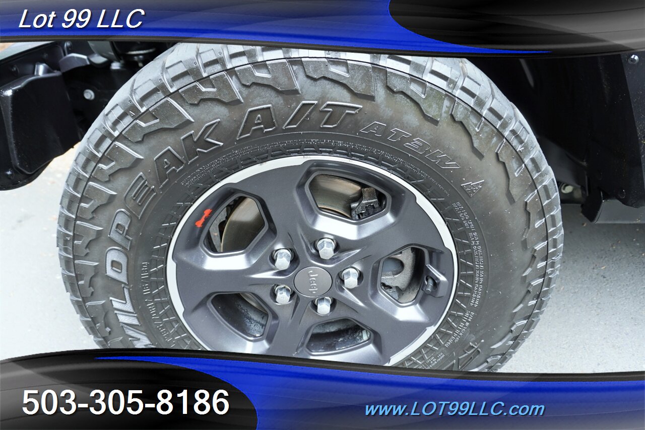 2022 Jeep Gladiator Rubicon 4X4 Rubicon 3.0l Eco Diesel 8 speed trans Leather Seats - Photo 36 - Milwaukie, OR 97267