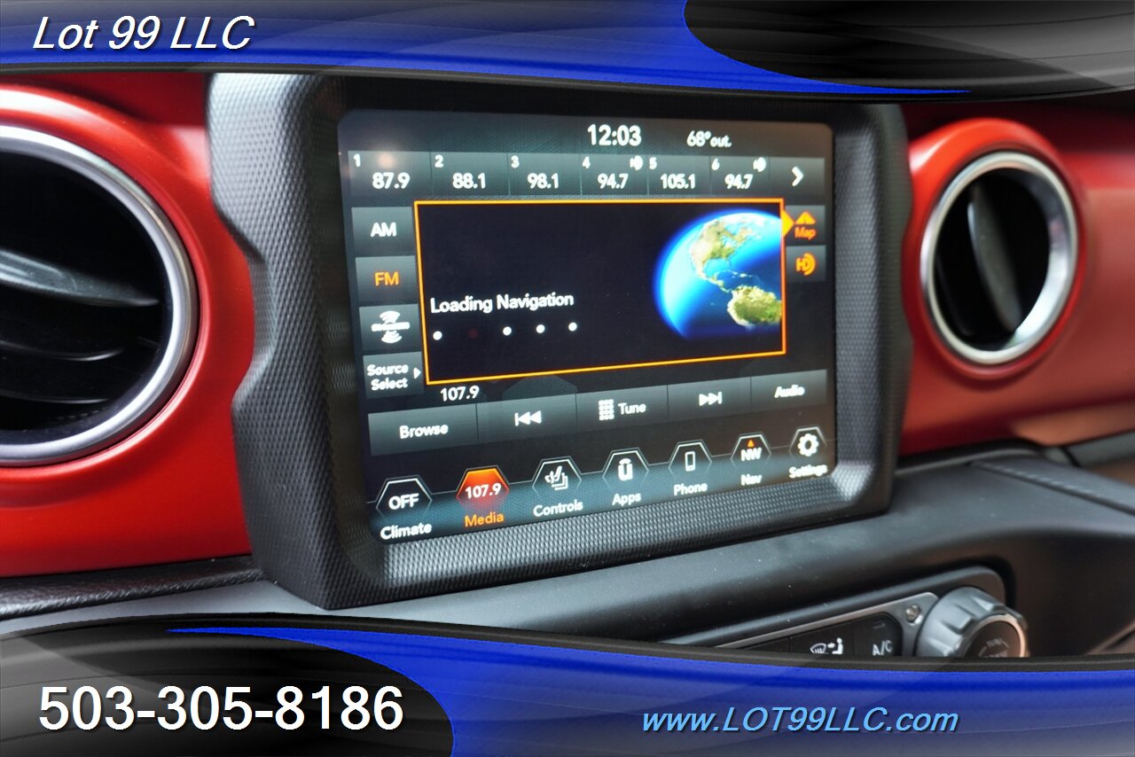 2022 Jeep Gladiator Rubicon 4X4 Rubicon 3.0l Eco Diesel 8 speed trans Leather Seats - Photo 27 - Milwaukie, OR 97267