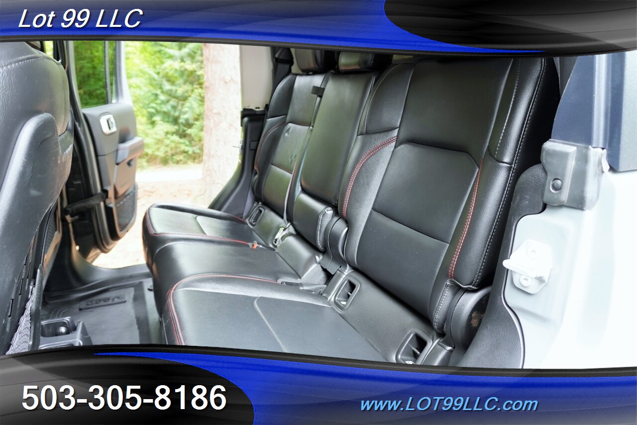 2022 Jeep Gladiator Rubicon 4X4 Rubicon 3.0l Eco Diesel 8 speed trans Leather Seats - Photo 16 - Milwaukie, OR 97267
