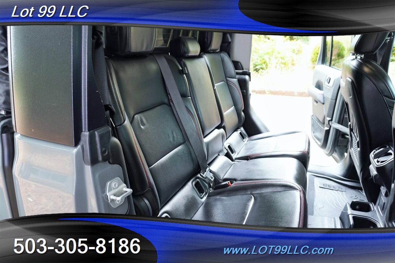 2022 Jeep Gladiator Rubicon 4X4 Rubicon 3.0l Eco Diesel 8 speed trans Leather Seats - Photo 19 - Milwaukie, OR 97267