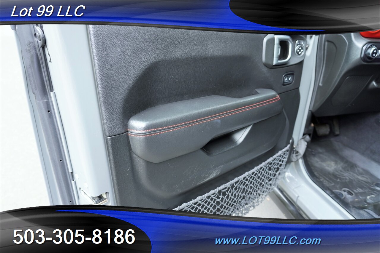 2022 Jeep Gladiator Rubicon 4X4 Rubicon 3.0l Eco Diesel 8 speed trans Leather Seats - Photo 12 - Milwaukie, OR 97267