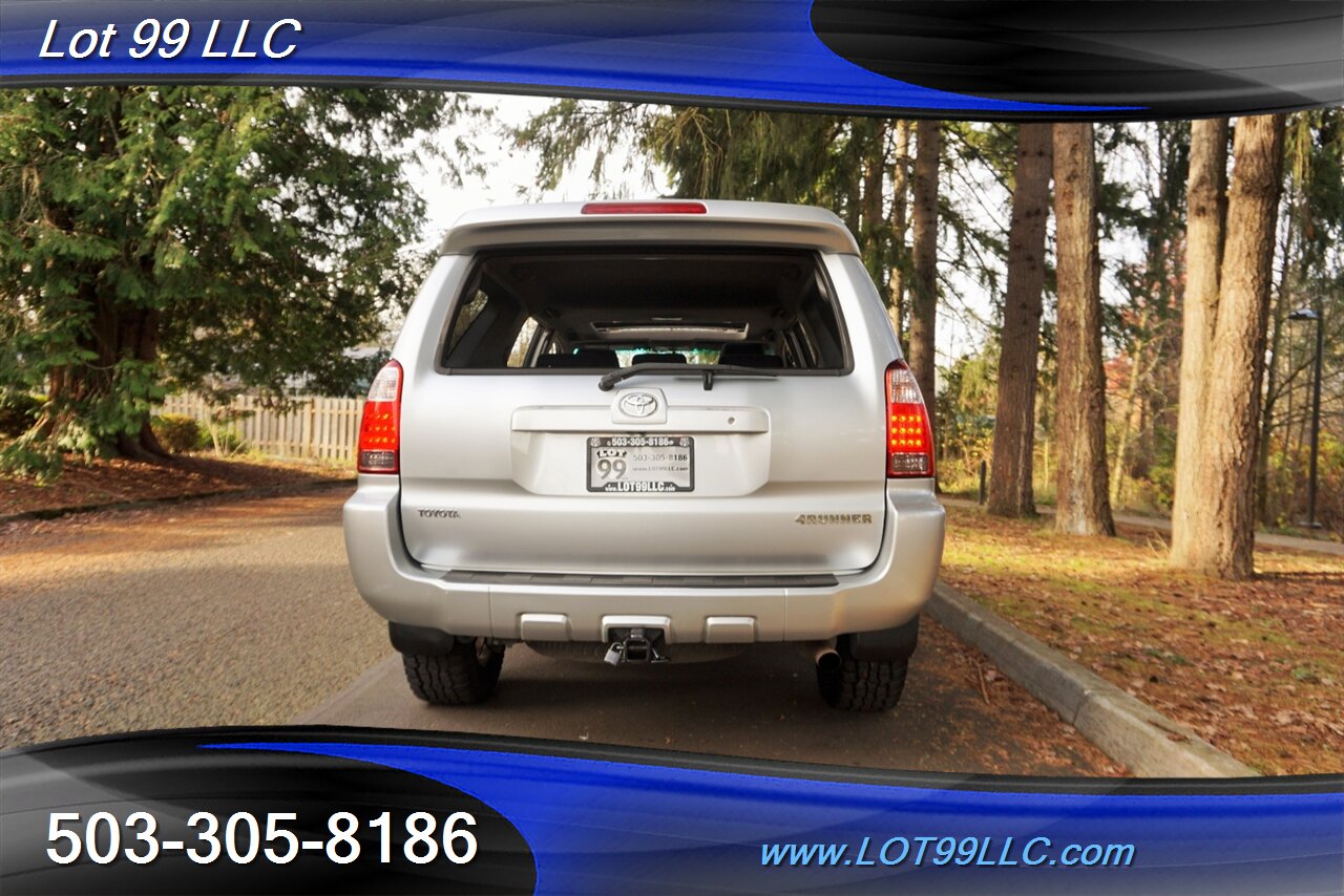 2007 Toyota 4Runner SR5 4x4 4.0L V6 Auto Moon Roof Newer Tires 1OWNER   - Photo 10 - Milwaukie, OR 97267