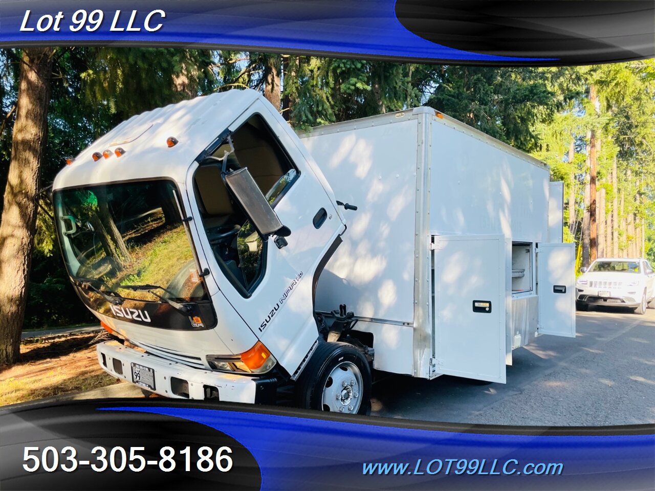 2003 Isuzu NPR-HD Service Box Truck Dually   - Photo 14 - Milwaukie, OR 97267