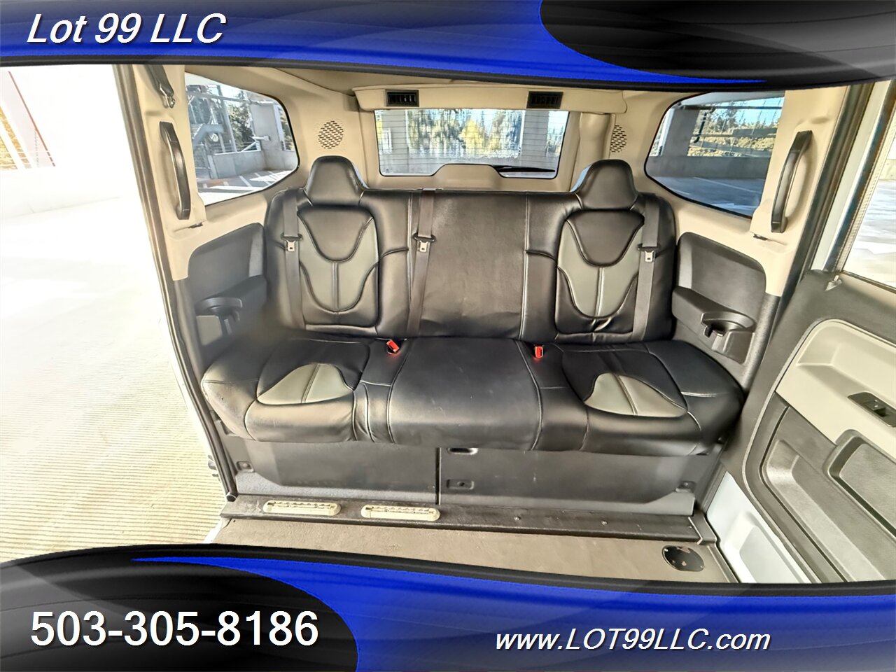 2014 Mobility Ventures MV-1 WHEELCHAIR VAN DX 76k Miles 4.6L V8 Roof Top AC Unit - Photo 11 - Milwaukie, OR 97267