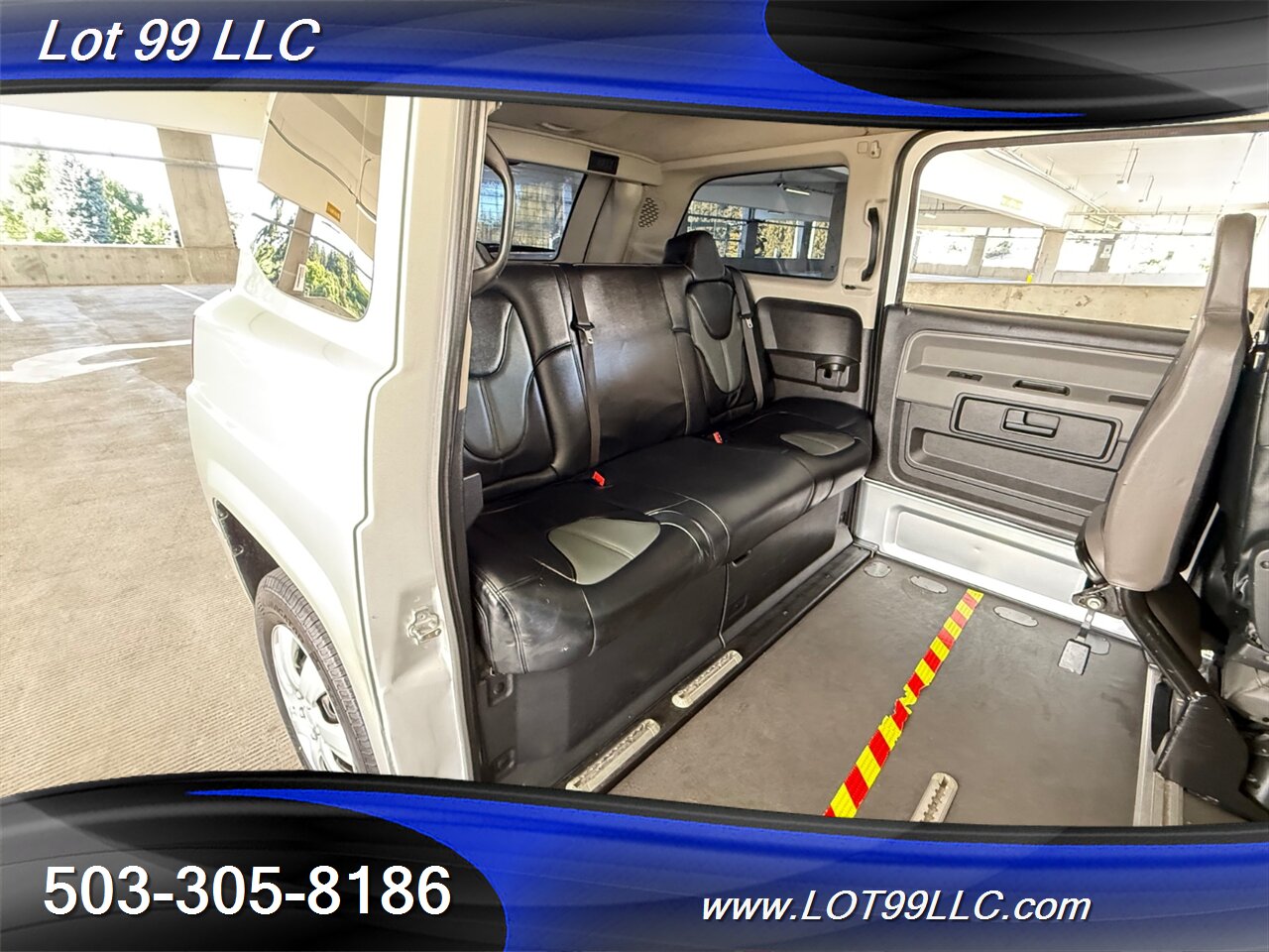 2014 Mobility Ventures MV-1 WHEELCHAIR VAN DX 76k Miles 4.6L V8 Roof Top AC Unit - Photo 6 - Milwaukie, OR 97267
