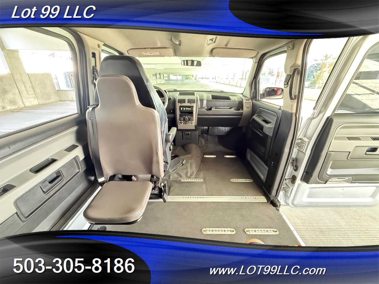 2014 Mobility Ventures MV-1 WHEELCHAIR VAN DX 76k Miles 4.6L V8 Roof Top AC Unit - Photo 9 - Milwaukie, OR 97267