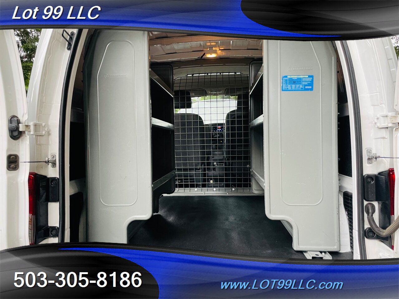 2020 Nissan NV200 SV SV Mini Cargo Van 1-Ow   - Photo 16 - Milwaukie, OR 97267