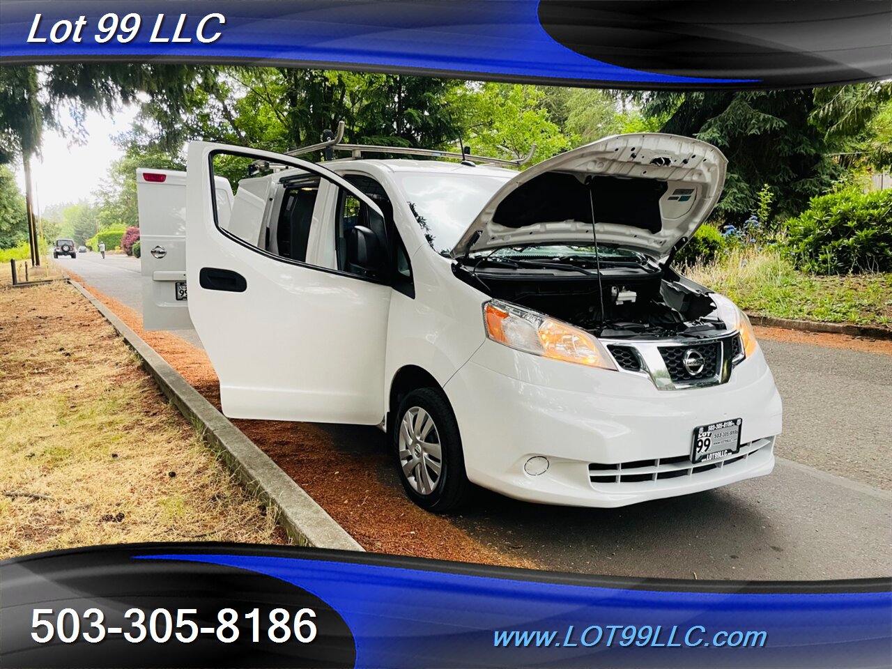 2020 Nissan NV200 SV SV Mini Cargo Van 1-Ow   - Photo 34 - Milwaukie, OR 97267