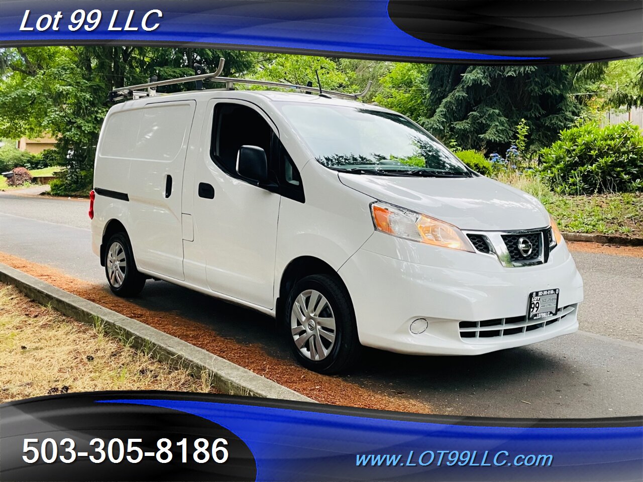 2020 Nissan NV200 SV SV Mini Cargo Van 1-Ow   - Photo 4 - Milwaukie, OR 97267