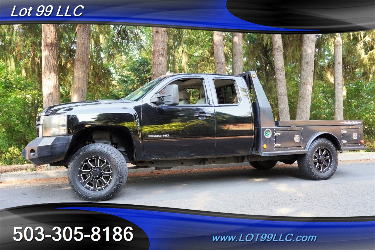 2011 Chevrolet Silverado 3500 HD 4X4 LTZ 6.6L Duramax Diesel Heated Leather Seat  FLAT BED LIFTED Premium Wheels NEW TIRES - Photo 5 - Milwaukie, OR 97267