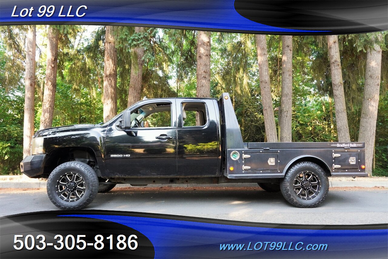 2011 Chevrolet Silverado 3500 HD 4X4 LTZ 6.6L Duramax Diesel Heated Leather Seat  FLAT BED LIFTED Premium Wheels NEW TIRES - Photo 1 - Milwaukie, OR 97267