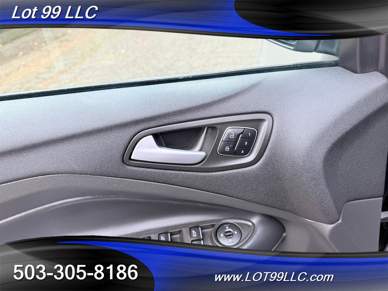 2019 Ford Escape Titanium AWD 113k NEW TIRES Htd Leather Pano Navi  Backup Camera Parking Sensors 27MPG - Photo 31 - Milwaukie, OR 97267