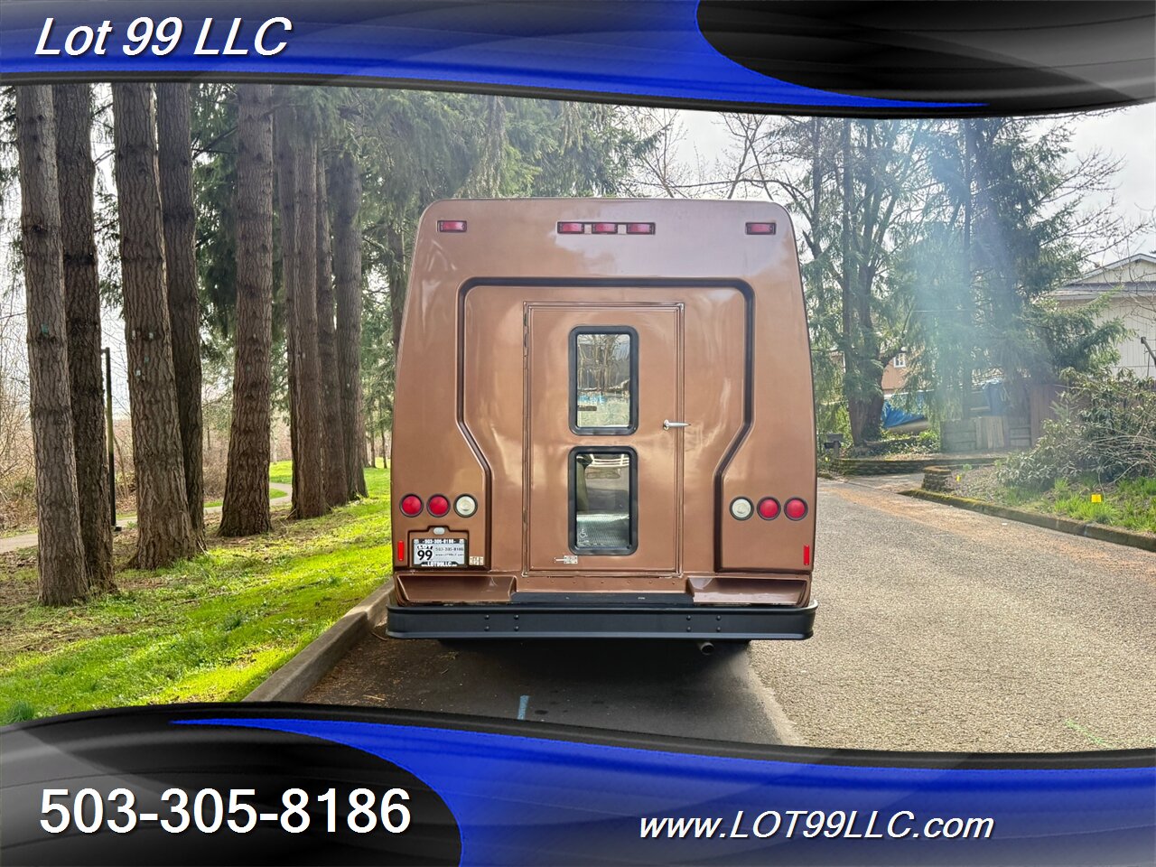 2002 Ford E-Series Van E350 SD 97k Miles 1-Owner 13 Passenger Shuttle Bus  Carrier Rear Air Conditioning Dually - Photo 8 - Milwaukie, OR 97267