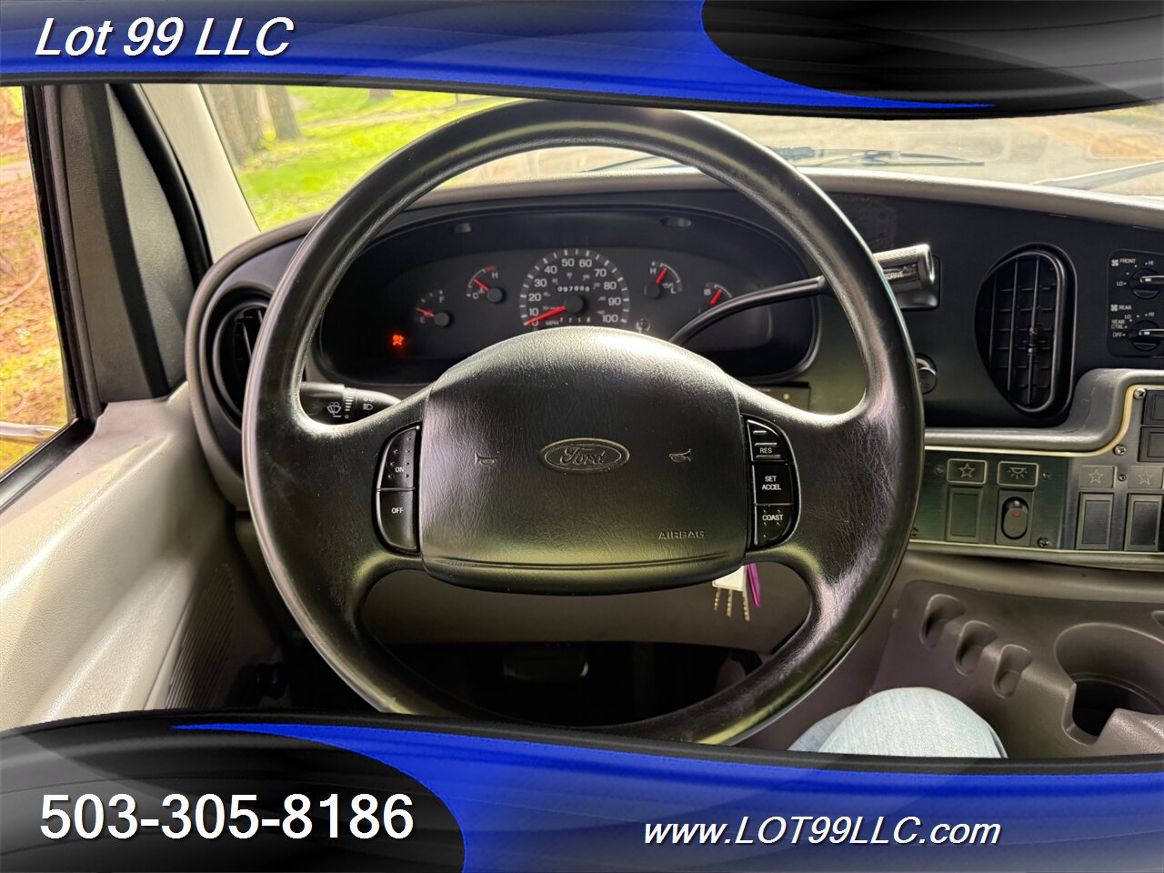 2002 Ford E-Series Van E350 SD 97k Miles 1-Owner 13 Passenger Shuttle Bus  Carrier Rear Air Conditioning Dually - Photo 29 - Milwaukie, OR 97267