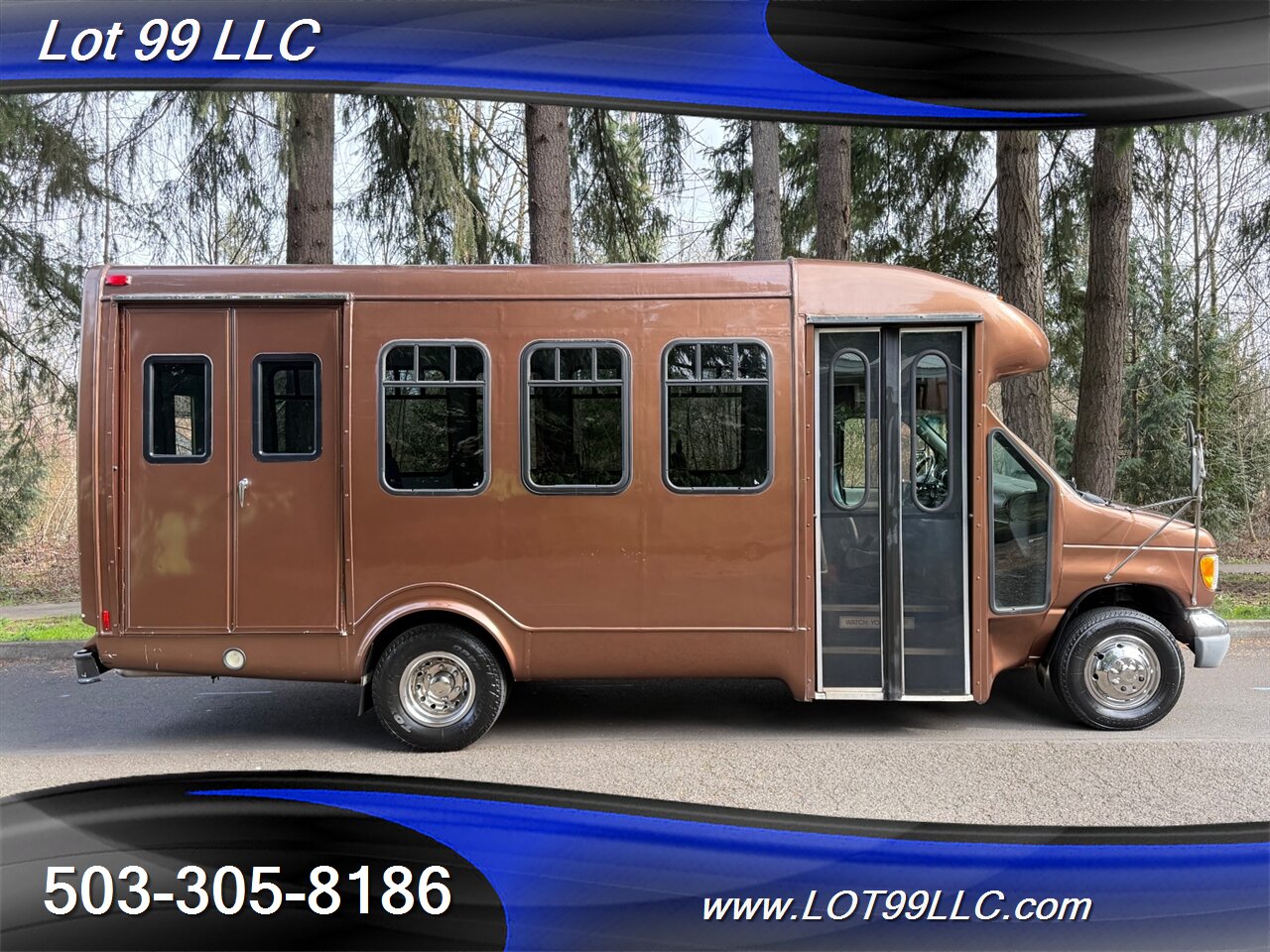 2002 Ford E-Series Van E350 SD 97k Miles 1-Owner 13 Passenger Shuttle Bus  Carrier Rear Air Conditioning Dually - Photo 5 - Milwaukie, OR 97267