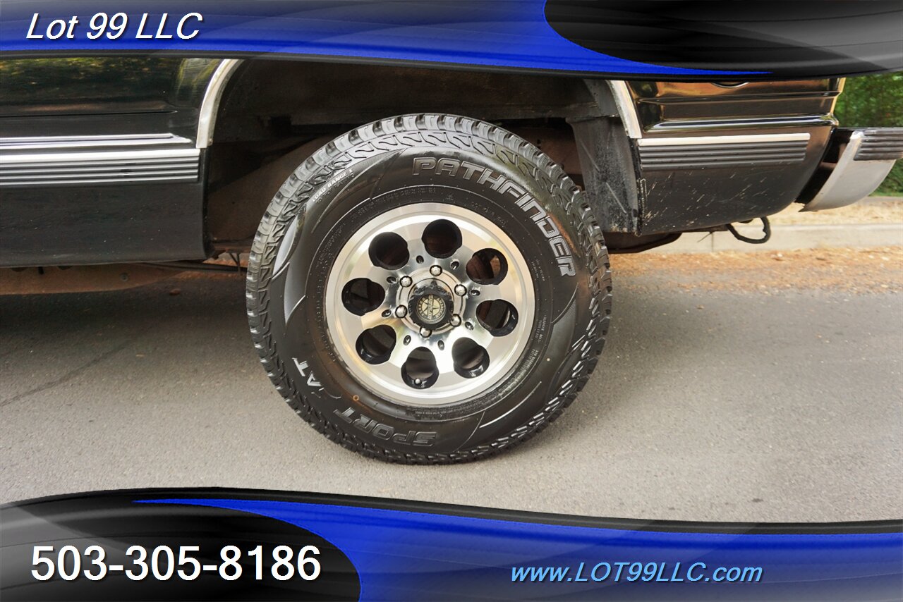 1999 Chevrolet Tahoe 2 DR V8 5.7L Auto Leather Premium Wheels - Photo 3 - Milwaukie, OR 97267