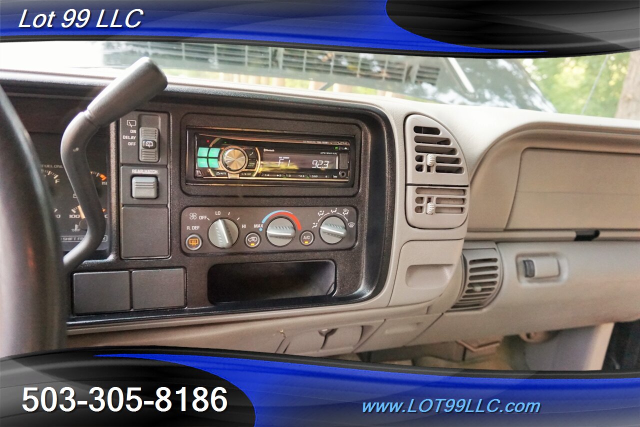1999 Chevrolet Tahoe 2 DR V8 5.7L Auto Leather Premium Wheels - Photo 19 - Milwaukie, OR 97267