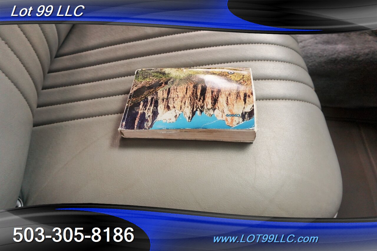 1999 Chevrolet Tahoe 2 DR V8 5.7L Auto Leather Premium Wheels - Photo 29 - Milwaukie, OR 97267