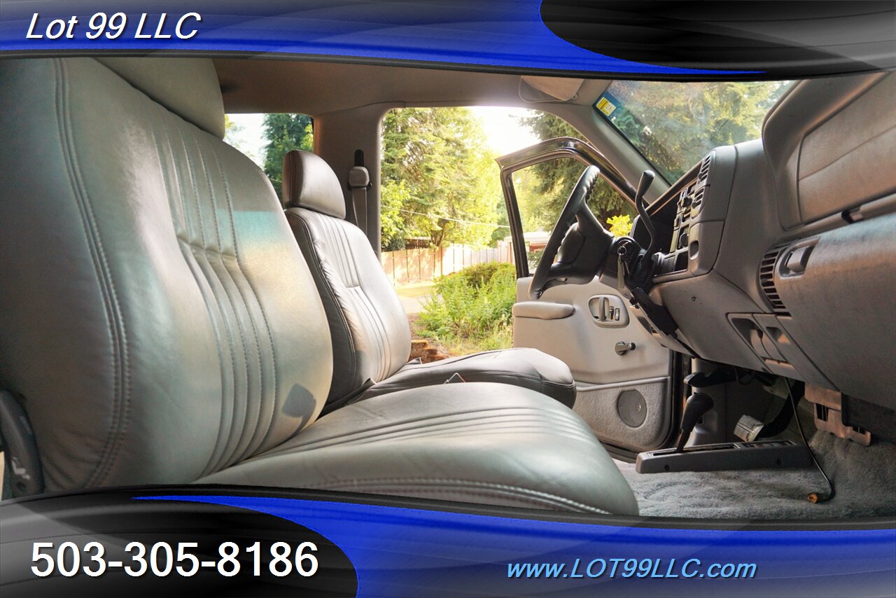 1999 Chevrolet Tahoe 2 DR V8 5.7L Auto Leather Premium Wheels - Photo 16 - Milwaukie, OR 97267