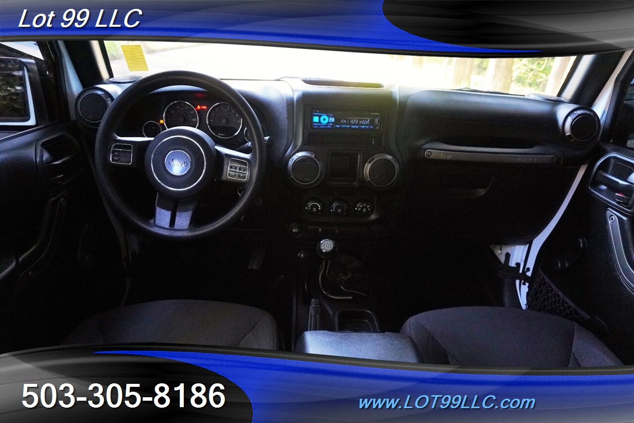 2017 Jeep Wrangler Sport 4x4 V6 56K 3.6L 6 Speed Manual Hard Top  Black Wheels Newer Tires Bumpers WINCH - Photo 14 - Milwaukie, OR 97267