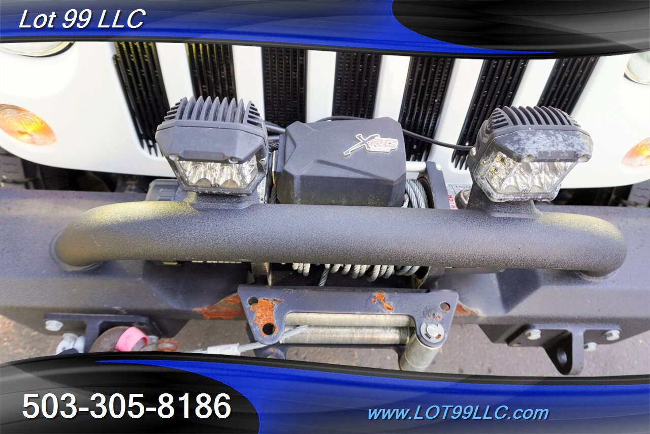 2017 Jeep Wrangler Sport 4x4 V6 56K 3.6L 6 Speed Manual Hard Top  Black Wheels Newer Tires Bumpers WINCH - Photo 3 - Milwaukie, OR 97267