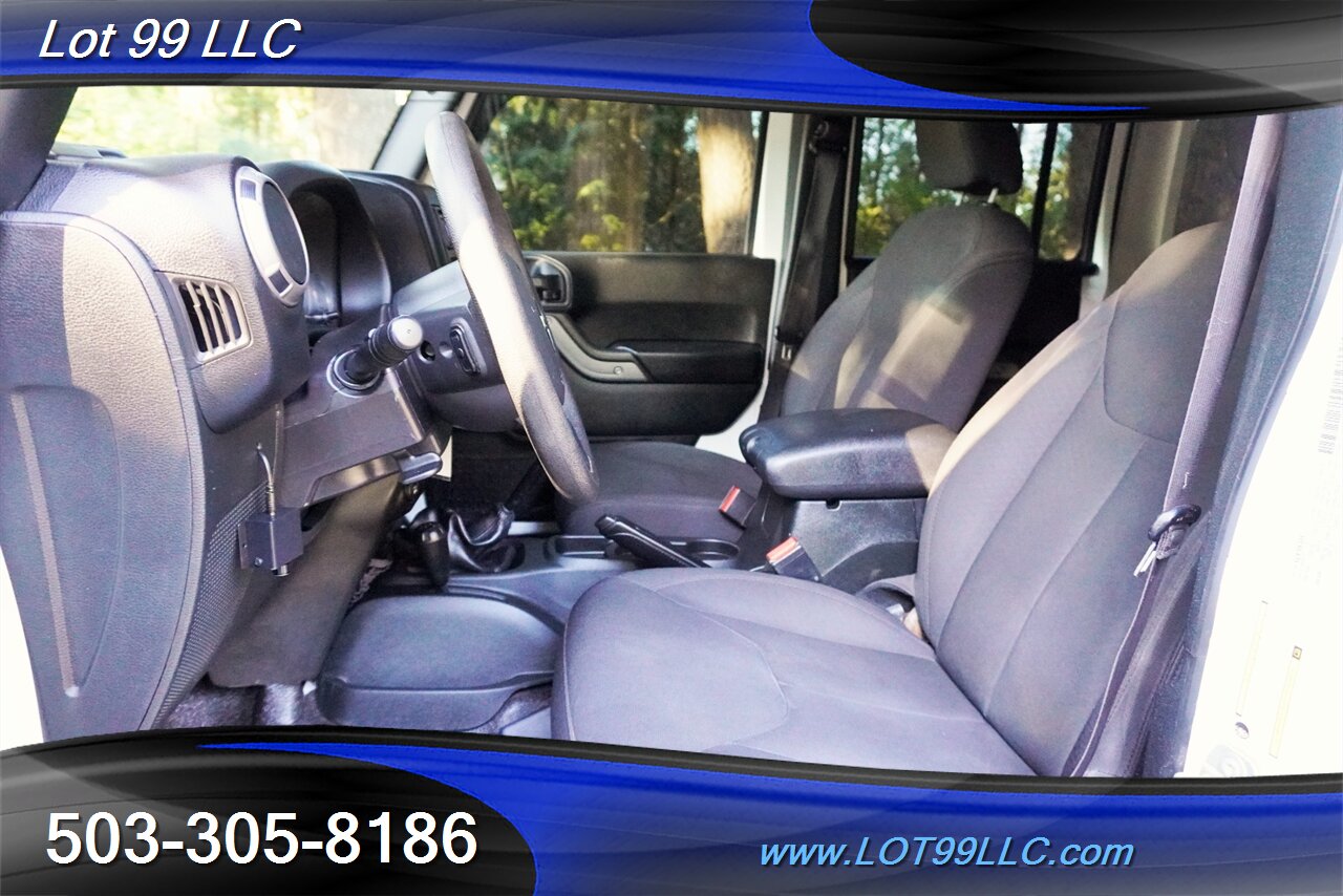 2017 Jeep Wrangler Sport 4x4 V6 56K 3.6L 6 Speed Manual Hard Top  Black Wheels Newer Tires Bumpers WINCH - Photo 13 - Milwaukie, OR 97267