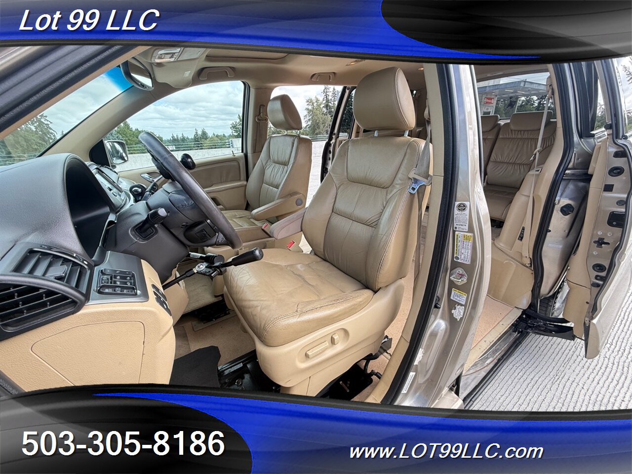 2010 Honda Odyssey Touring 131k ** WHEELCHAIR VAN ** Navigation Cam DVD Heated Leather Moon Roof - Photo 18 - Milwaukie, OR 97267