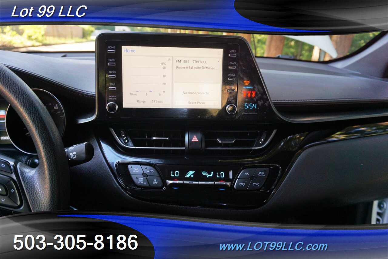 2019 Toyota C-HR LE CROSSOVER 2.0L Auto Newer Tires 1OWNER 31 MPG - Photo 22 - Milwaukie, OR 97267