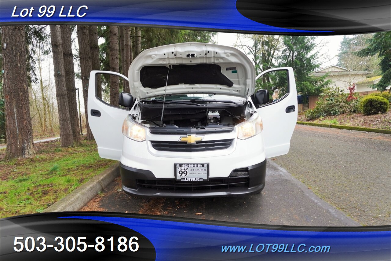 2017 Chevrolet Express City LT 2.0L 69K Dual Sliding Doors 1 OWNER   - Photo 26 - Milwaukie, OR 97267