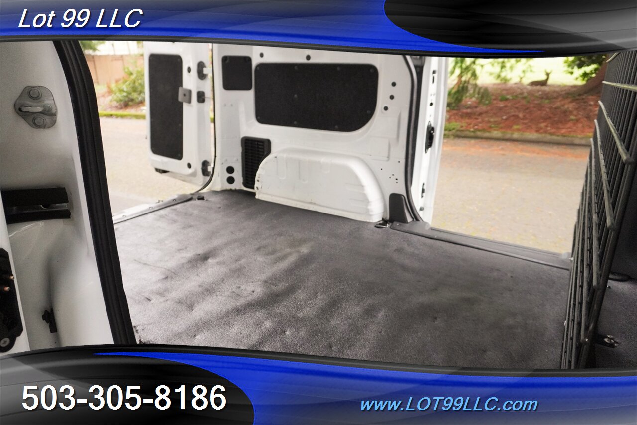 2017 Chevrolet Express City LT 2.0L 69K Dual Sliding Doors 1 OWNER   - Photo 14 - Milwaukie, OR 97267