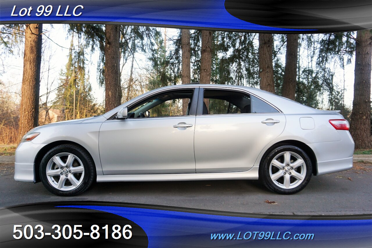 2009 Toyota Camry SE Sedan 2.4L Automatic Moon Roof Rear Spoiler   - Photo 1 - Milwaukie, OR 97267