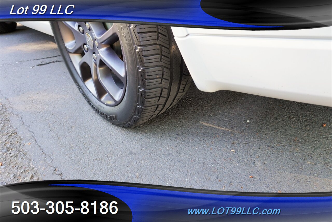 2016 Dodge Durango R/T 4X4 V8 HEMI Heated Leather Moon Roof 3 ROW Seating Rear AC Premium Wheels Newer Tires - Photo 4 - Milwaukie, OR 97267
