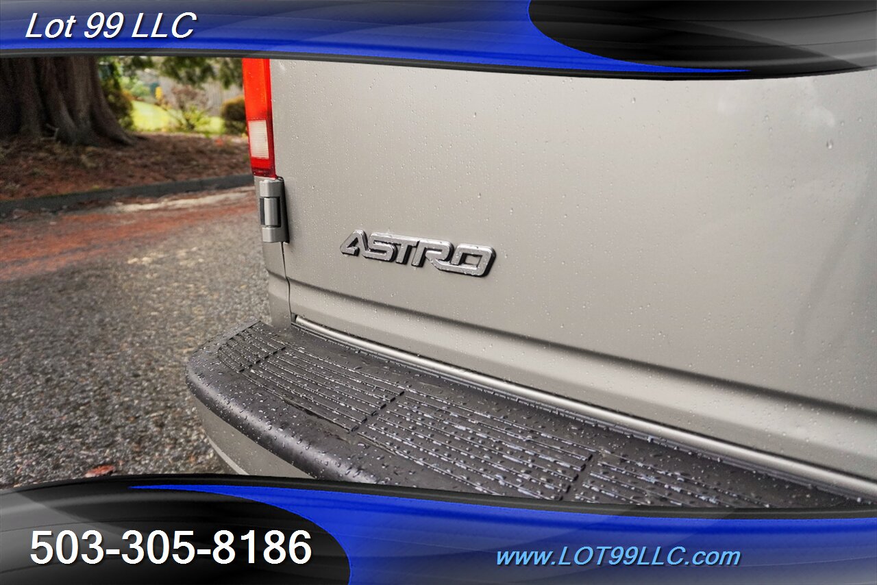 2005 Chevrolet Astro van 82k V6 4.3L Auto Seats Delete 2 OWNERS NO RUST   - Photo 25 - Milwaukie, OR 97267