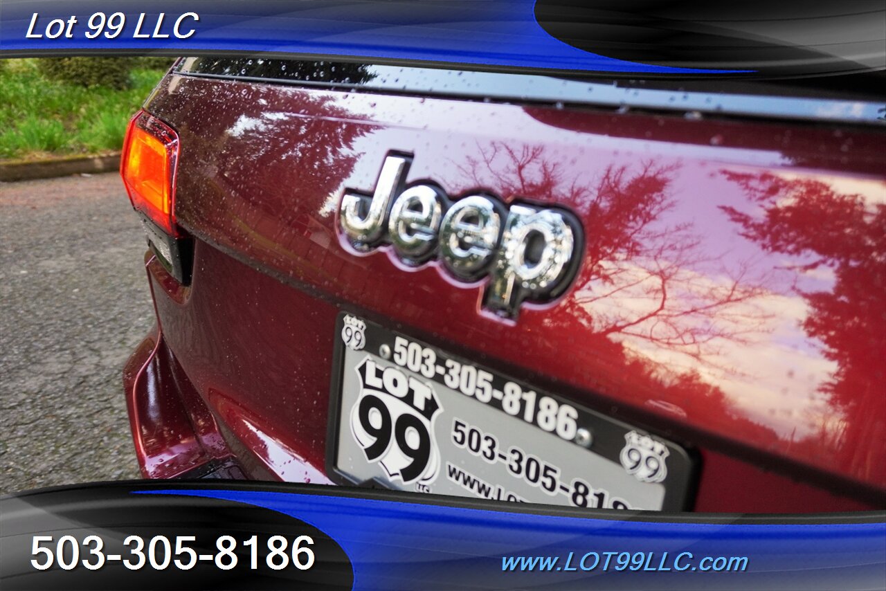 2017 Jeep Grand Cherokee SRT AWD Only 85k 475HP Heated AC Leather Seats GPS  Pano Roof Premium SRT8 Wheels Like New Tires - Photo 33 - Milwaukie, OR 97267