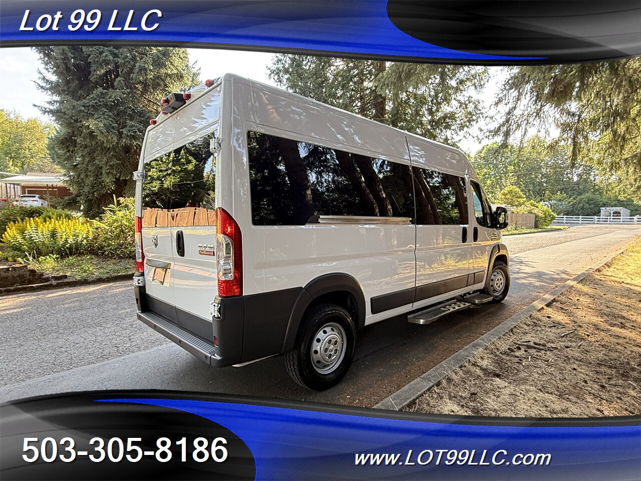 2016 RAM ProMaster ** Wheelchair Van ** High Roof Fully Customizable Seating Configurable Track Floor System - Photo 10 - Milwaukie, OR 97267