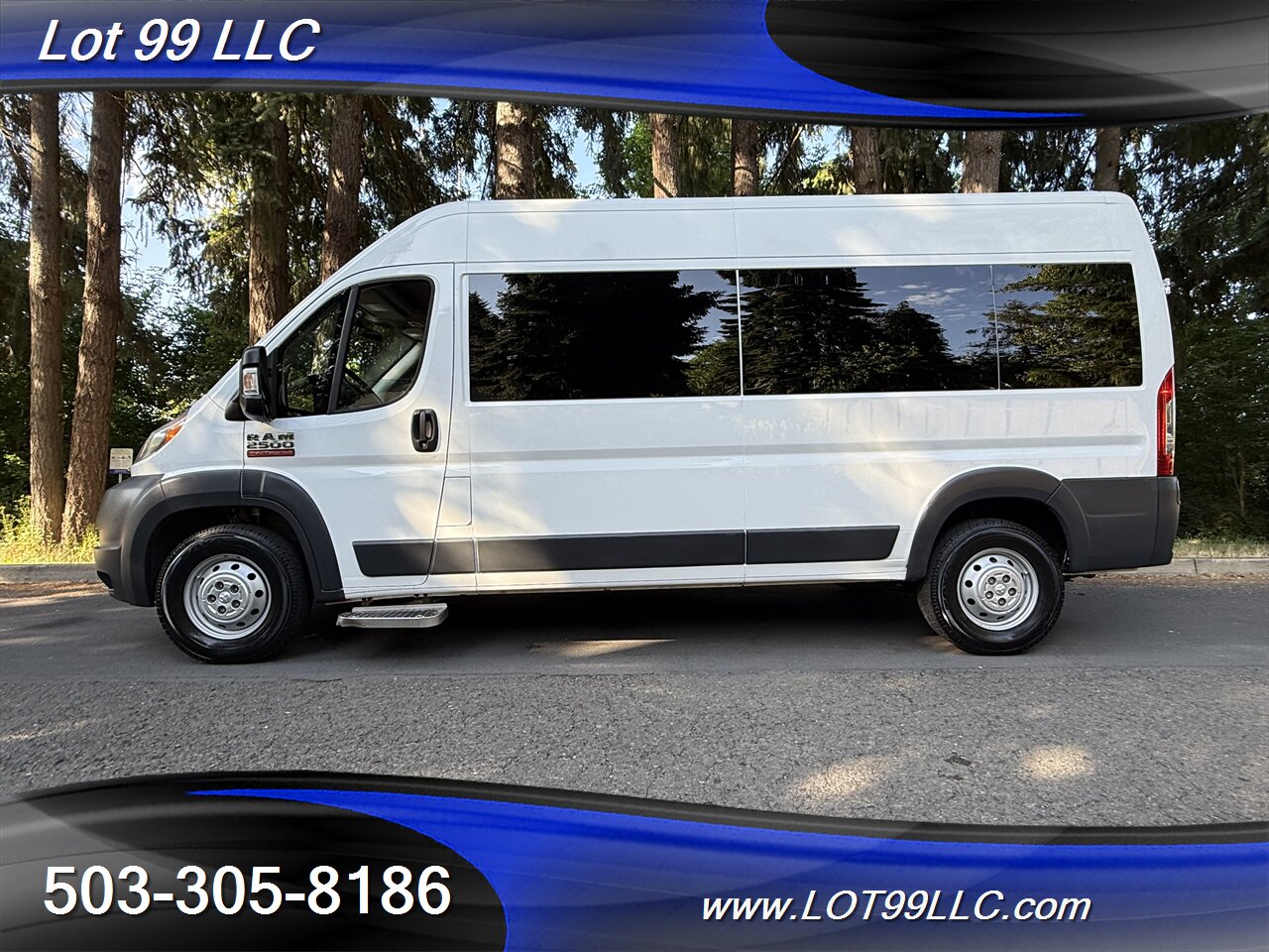 2016 RAM ProMaster ** Wheelchair Van ** High Roof Fully Customizable Seating Configurable Track Floor System - Photo 4 - Milwaukie, OR 97267