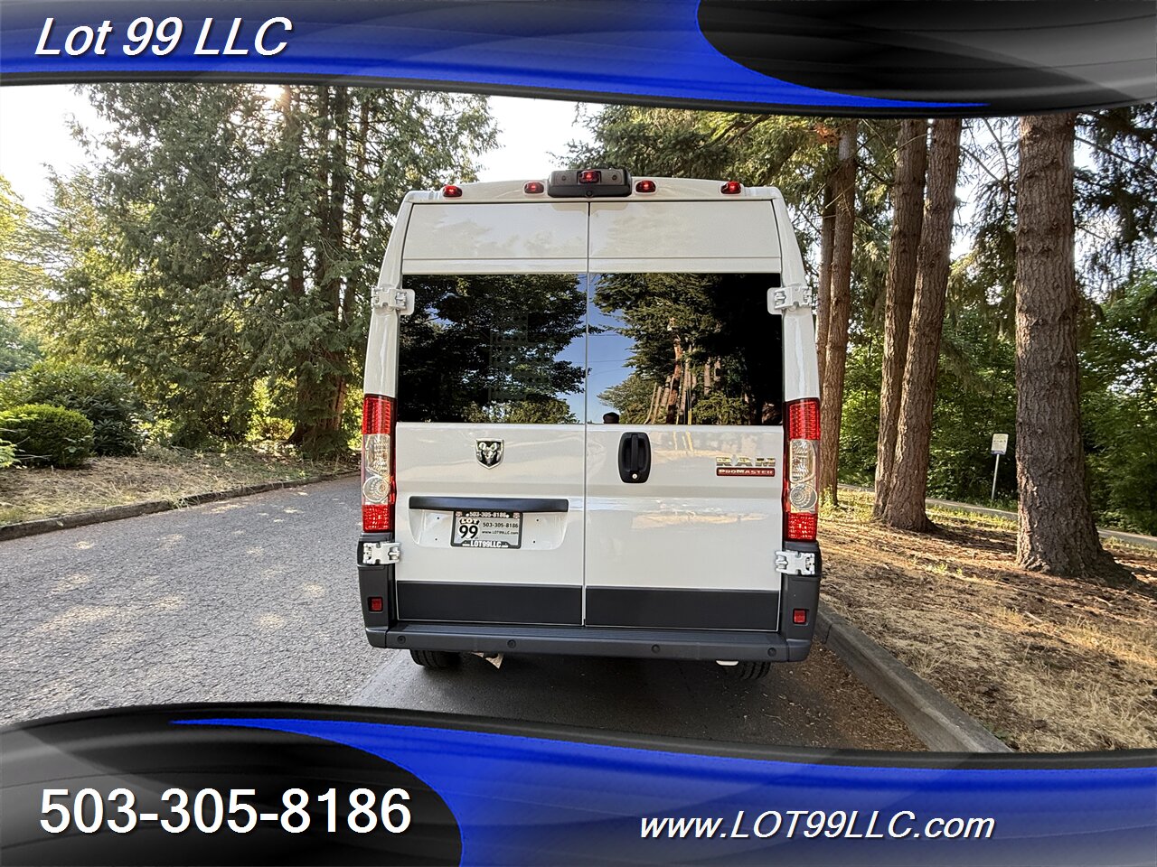 2016 RAM ProMaster ** Wheelchair Van ** High Roof Fully Customizable Seating Configurable Track Floor System - Photo 11 - Milwaukie, OR 97267
