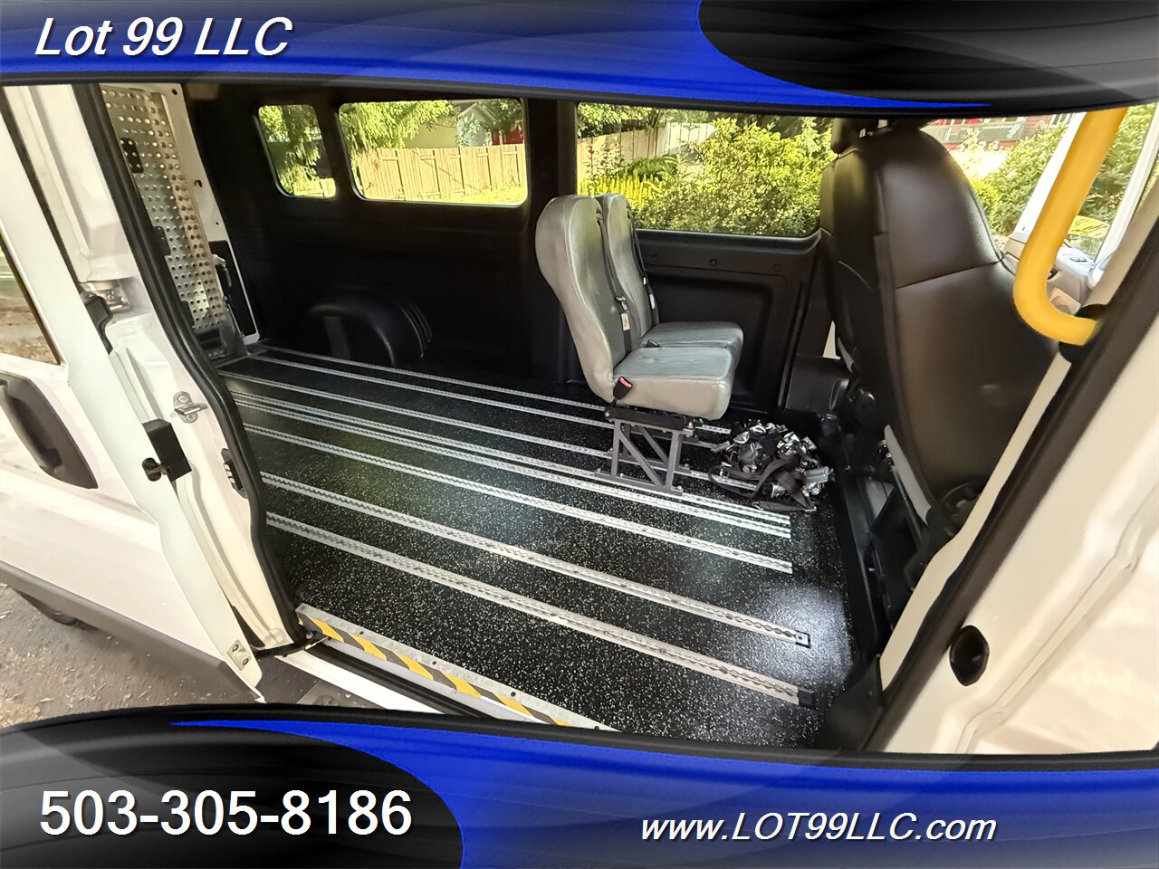2016 RAM ProMaster ** Wheelchair Van ** High Roof Fully Customizable Seating Configurable Track Floor System - Photo 2 - Milwaukie, OR 97267