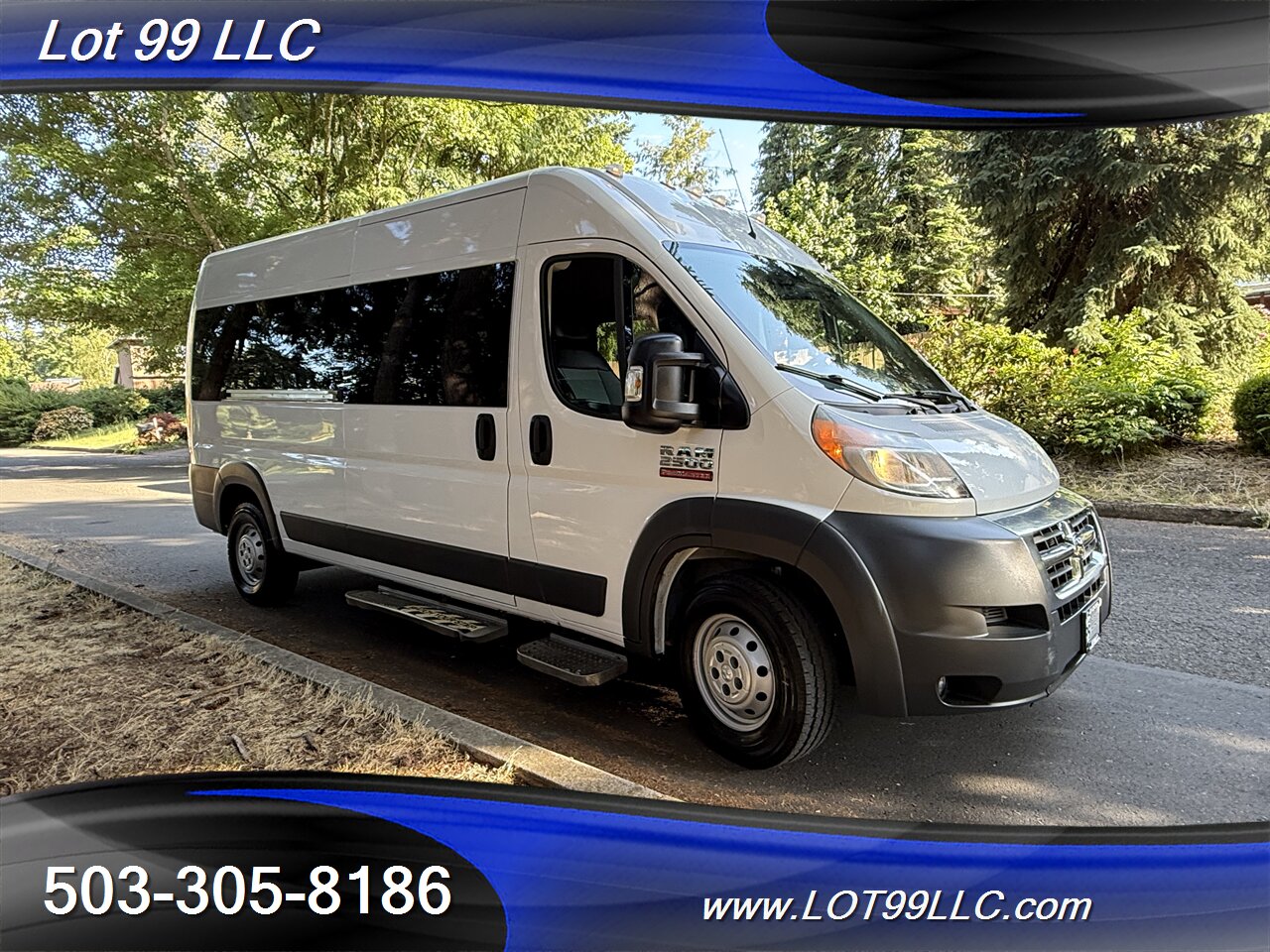 2016 RAM ProMaster ** Wheelchair Van ** High Roof Fully Customizable Seating Configurable Track Floor System - Photo 8 - Milwaukie, OR 97267
