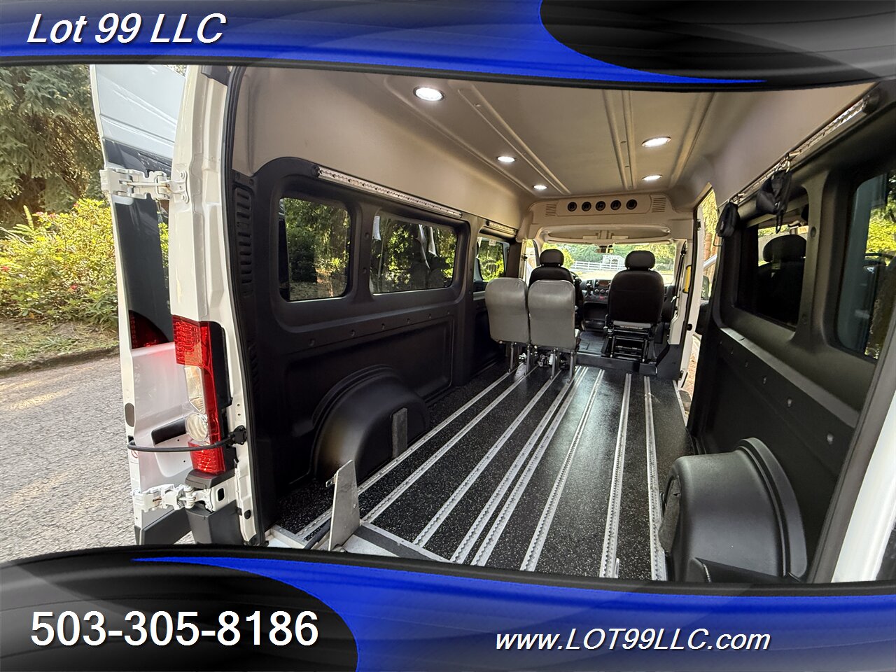 2016 RAM ProMaster ** Wheelchair Van ** High Roof Fully Customizable Seating Configurable Track Floor System - Photo 33 - Milwaukie, OR 97267