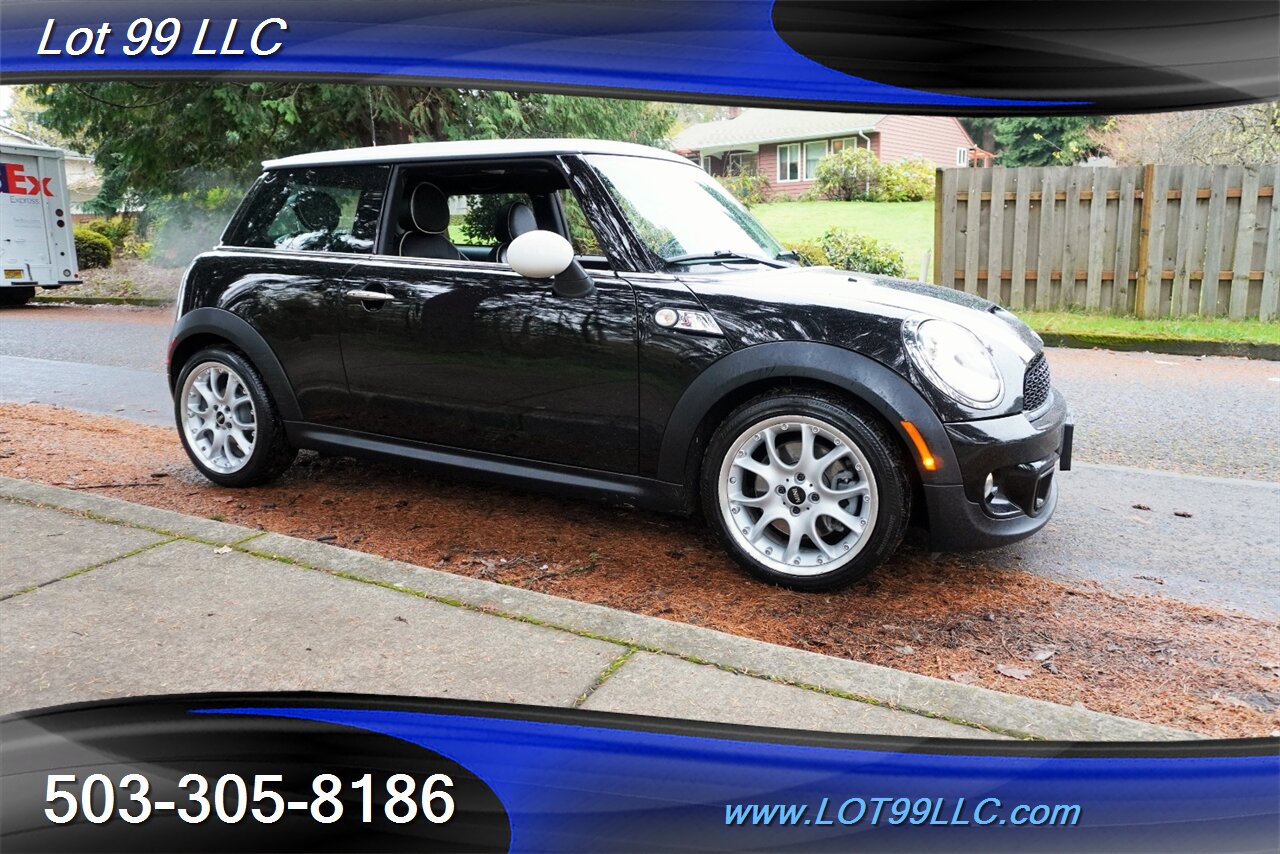2012 Mini Cooper Hardtop S photo 4