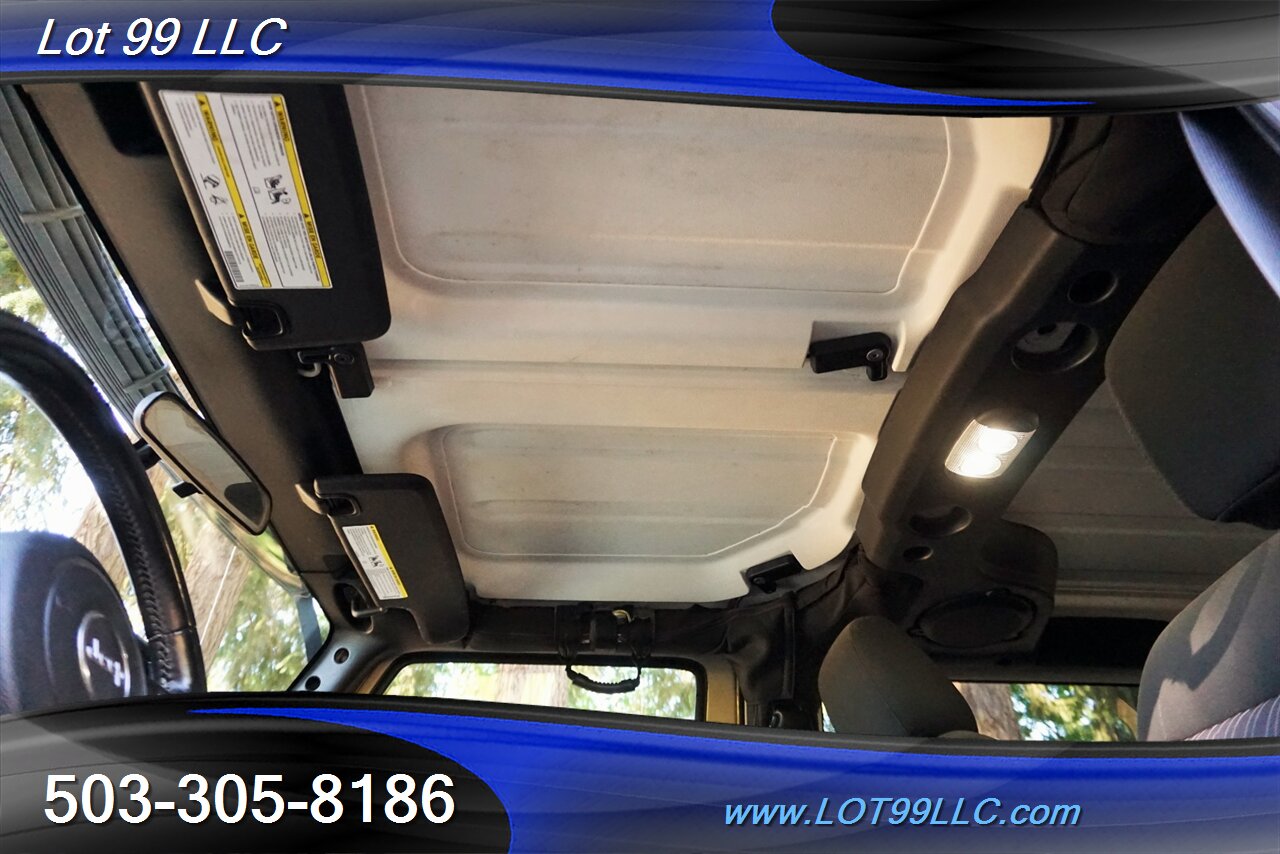 2011 Jeep Wrangler Rubicon 4x4 2 DR 84K Lifted Premium Wheels HARDTOP - Photo 13 - Milwaukie, OR 97267