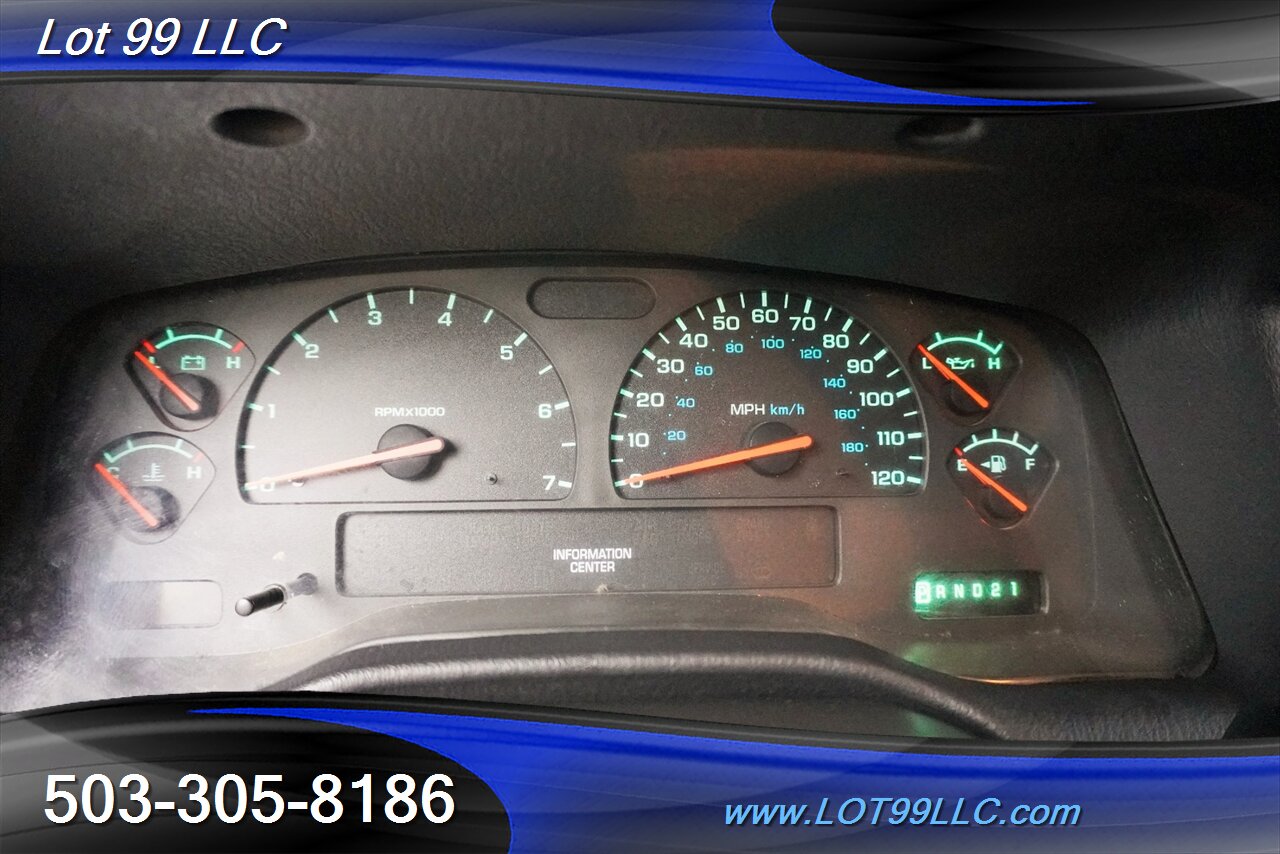 2002 Dodge Durango Sport   - Photo 16 - Milwaukie, OR 97267