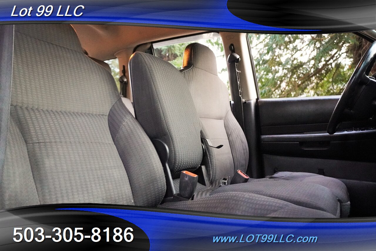 2002 Dodge Durango Sport   - Photo 27 - Milwaukie, OR 97267