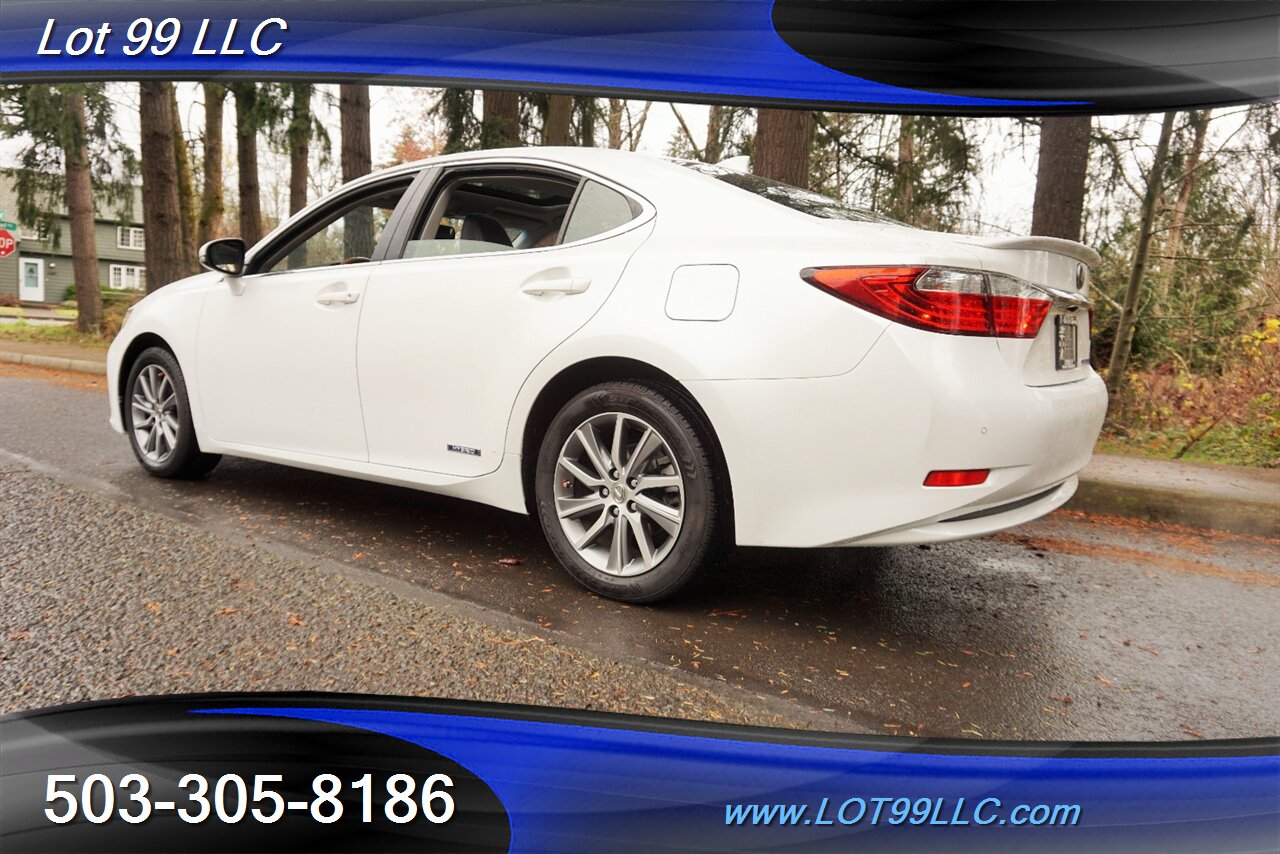 2015 Lexus ES 300h Hybrid 97k Heated & AC Leather Moon 2 OWNERS   - Photo 11 - Milwaukie, OR 97267