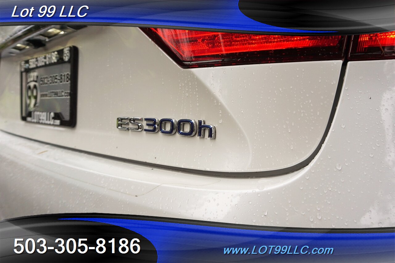 2015 Lexus ES 300h Hybrid 97k Heated & AC Leather Moon 2 OWNERS   - Photo 35 - Milwaukie, OR 97267